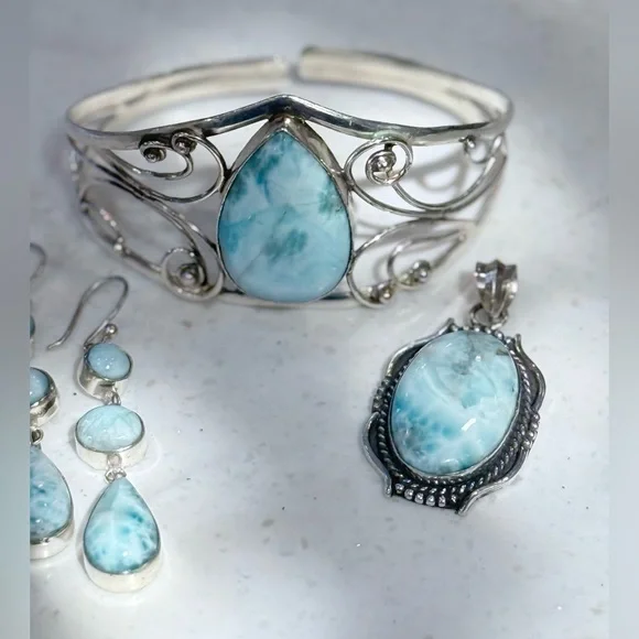 🩵 SOLD 🩵 - Picture 5 of 8